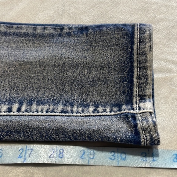 Fashion 2 Love Jeans - Picture 8 of 11